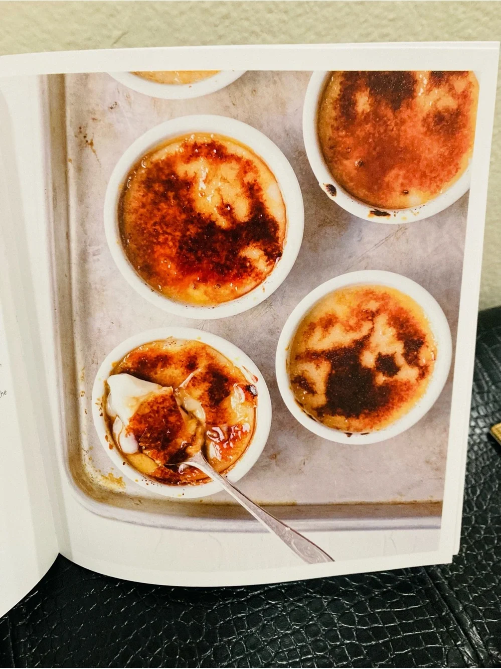 NEW Wait, That’s Vegan?! Cookbook - Lisa Dawn‎ Angerame